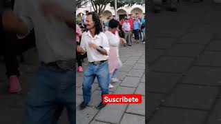 Sabor con el Pirulino salvadoreño en el parque libertad 🇸🇻.