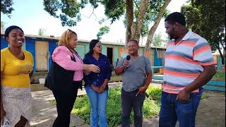 Atagelis yuberes entrega $20,000 y latas de pintura en el día de ayer a moradores del Batey la Siria