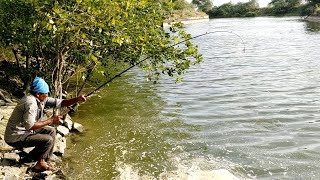 Fishing 🎣 Techniques Catched By Khadar Big Tilapia Fishes Hunting In Running water