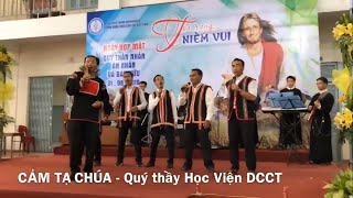 Hát Cảm Tạ Chúa! Bơni Kơ Khua ADai: Thánh Ca Jrai -  Việt