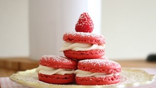 Red Velvet French Macarons Recipe | sweetco0kiepie