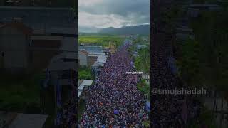 Situasi Jalan Sehat Kota Pacitan. ribuan peserta sangat antusias sehingga di luar ekspektasi panitia