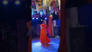 Shahtaj khan viral dance Zaraib ki Dholki #khuraimkhan #shinewithshorts