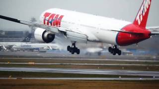 TAM Boeing 777-300 ER Rainy Arrival at Frankfurt