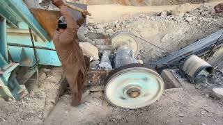 Big Rock Crusher Machine & Amazing View Of Jaw Crusher & A Giant In Action