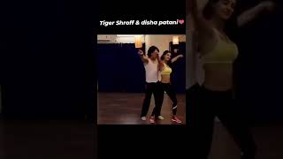 🌟Dance with Disha patani😍Tiger Shroff ❤️#youtubeshorts #shorts #Dishapatani #TigerShroff