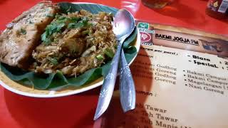 Bihun Goreng Telur dadar