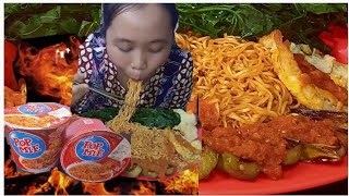 mukbang popmie GLEDEK 🔥🔥 + lalapan tomat 🍅 mentah #mukbang #mie