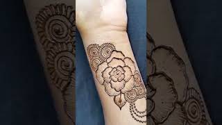 Easy And Simple 😍 Diwali Special Mehndi Design #shorts #mehndi