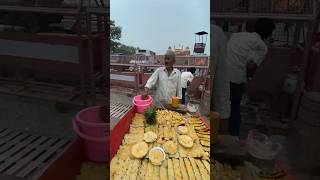 A 75 Year old hard working baba selling paineapple chaat #pineapplechaat #youtubeshorts #shortvideo