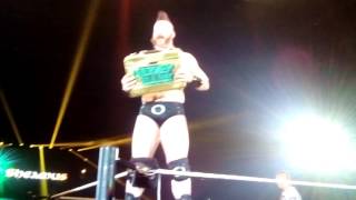 SHEAMUS ENTRANCE IN BELFAST (10/11/15) WWE RAW