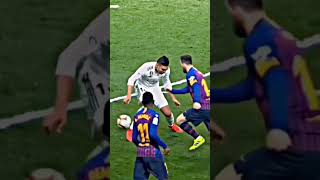 Lances absurdos do Futebol #short #shorts #messi #futebol #bola #neymar #shortvideo #city #fun