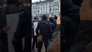 Митинг Спб Гостинный двор.Задержания полицией 23.01.2021