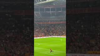 Zaniolo çıkıyor İcardi giriyor. Galatasaray- Fatih Karagümrük maçı. Galatasaray Nef Stadyumu.