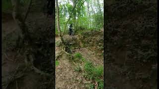 (Emtb) Petit gap de 1m50 à Eaunes. #emtb #enduro #viral #jump #emtblife #shorts