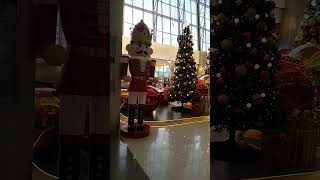 Philippines Manila shopping mall Christmas season on sales traffic Asahan