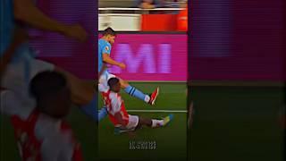 Nketiah Brexit tackle ✨😮‍💨 #entertainment #football #trending #arsenal #cold #nketiah