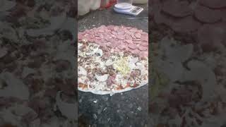 reagindo a pizza Bacon ovos calabresa acebolada super facil