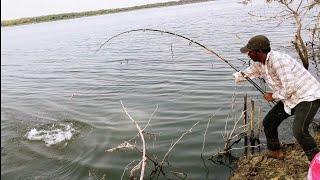 🎣 Fishing One Hand Man Catching BiG Rohu Fishes to Single Hook Fishes in Krishna River