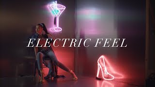 Electric Feel | ShoeDazzle Look Book | February '19