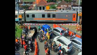 KA Argo Semeru Gambir Surabaya Gubeng Kelas Eksekutif Compartment Suites Melintas JPL 94