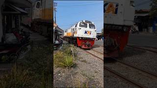 KERETA TELOLET SOUND PENDEK #shorts #trending #railfansindonesia