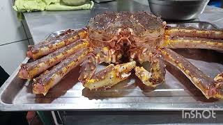 #Alaska crabs #steam whole yummy 😋