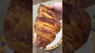 KOMUGI Croissant Beef and Cheese 🧀 🥐 #mukbang #asmr