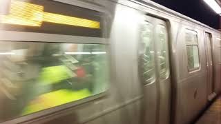 R143 J train to Jamaica Center leaving Bowery