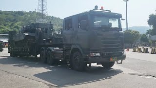 panjang.... Konvoi truk bawa tank tni di pelabuhan merak #truk #tni