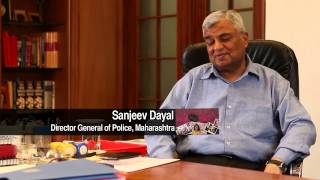 Youth must join Police with the spirit of service - MAHA DGP Sanjeev Dayal - Hindi Part 9