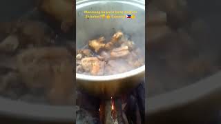 Marunong ka parin bang magluto gamit ang kahoy?😅🇵🇭#shortvideo#philippines #pangmasa#camping#cooking