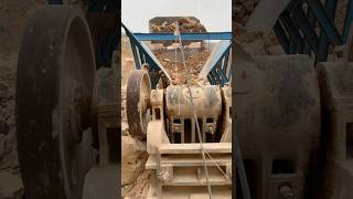 Jaw Crusher Operation #hardwork #shorts #automobile #rockcrusher