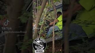 squeezing the jeep thru trees #goforbroke #offroad #jeeplife #jeepnation #beaterjeep