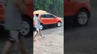 GRABE sobra lakas Ng ulan