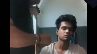 Sachin Tendulkar cutting hair of his son arjun Tendulkar | qurantine time of sachin tendulkar |