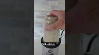 Persian banana, date, and nuts smoothie