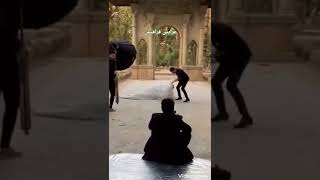 شوفوا العروسة وهيا بتجرى مع العريس وهوب وقعت....... 🙈😂😂