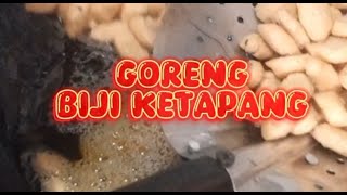 Goreng biji ketapang #bijiketapangrenyah #pamulangfoodies #cemilan #bijiketapang