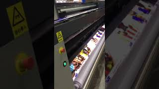 Plotter Impresión Uv Led rollo a rollo 3'2m con 4 Cabezales KYOCERA a 3,5Pl y en CMYK + (W) Opcional