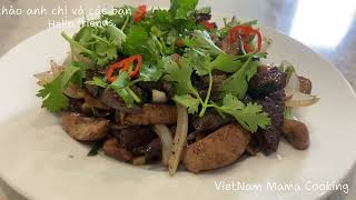 VietNam Mama Cooking - lá lách cật lợn cháy tỏi Pork spleen and kidneys burned with garlic. -