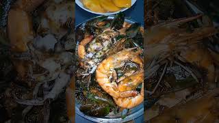 Seafoods for lunch #viral #enjoy #asmr #shortvideo #family #sound #yummy #seafood