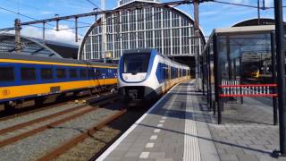 SLT 2621 vertrekt op de tyfoon van Amsterdam Centraal!