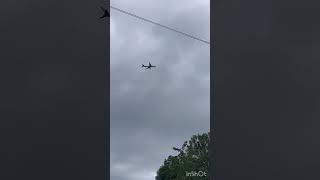 B-737 up airport OSR