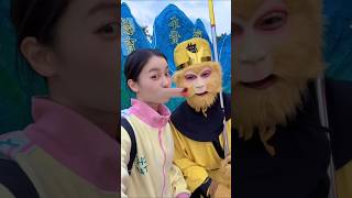 Girl’s Hilarious Lip Filter Shocks the Monkey King #shorts