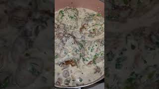 creamy mushrooms with chicken