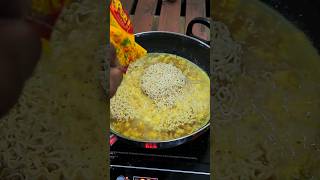 Jadavpur হোস্টেলে আজ আমরা Maggi বানিয়ে খেলাম 🤤 #tranding #viral #jadavpuruniversity #food