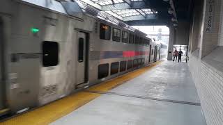 Raritan Valley train 5441 departing Newark Penn