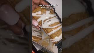 They have the best apple pies of all fast food places #foodie #shortsvideo #fastfood #food