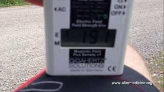 Powerline EMF measurement - very high electromagnetic emissions  - altermedicine.org